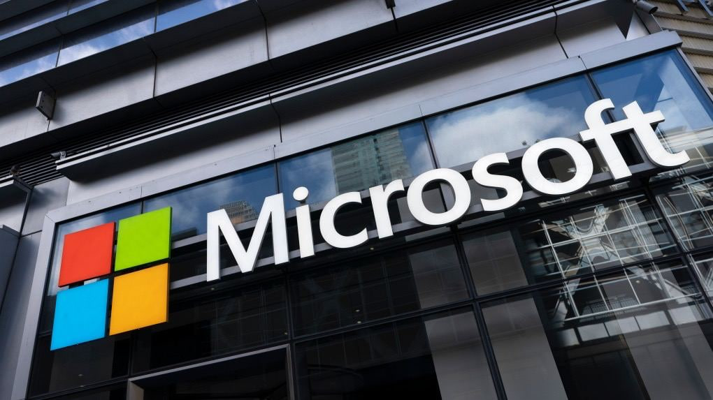 Microsoft, ChatGPT 소유주인 OpenAI에 100억 달러 투자 협상 중