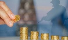 Where Does Crypto Money Flow in Crisis? Bitcoin and Capital Rotation