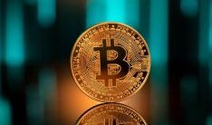 AI Stock Selloff Hits Wall Street; Bitcoin Holds $65K Level