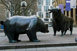 Bull And Bear Market Meaning: What Is A Bullish And Bearish Market